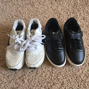 2 NIKE Pairs Girl Sport Essential Sneakers